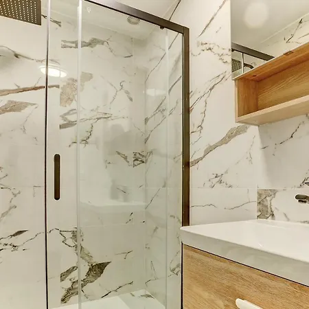 Apartamento Le Baron - *