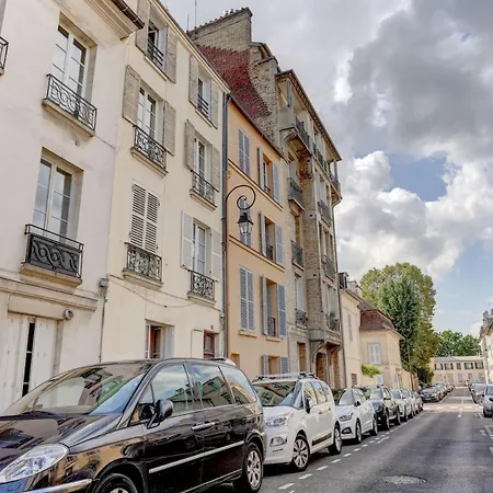 Apartment Le Baron - Versailles